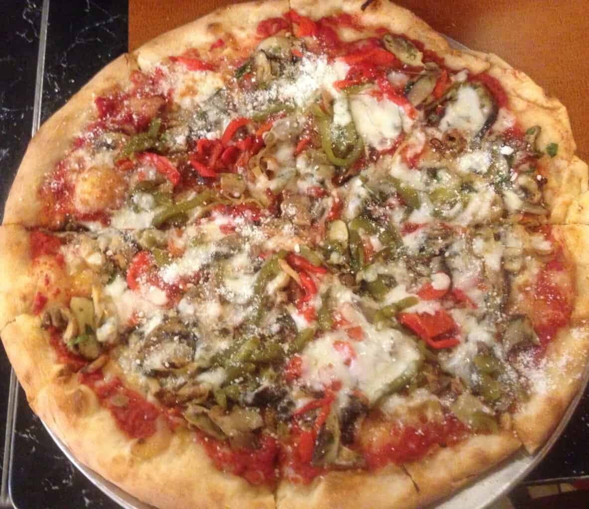 A Pizza Slice for 270 Calories? Meet Sbarro's Skinny Slice! The Mama