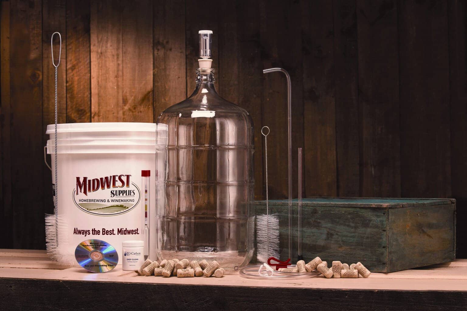 Make Your Own Wine & Beer with DoitYourself Kits from Midwest