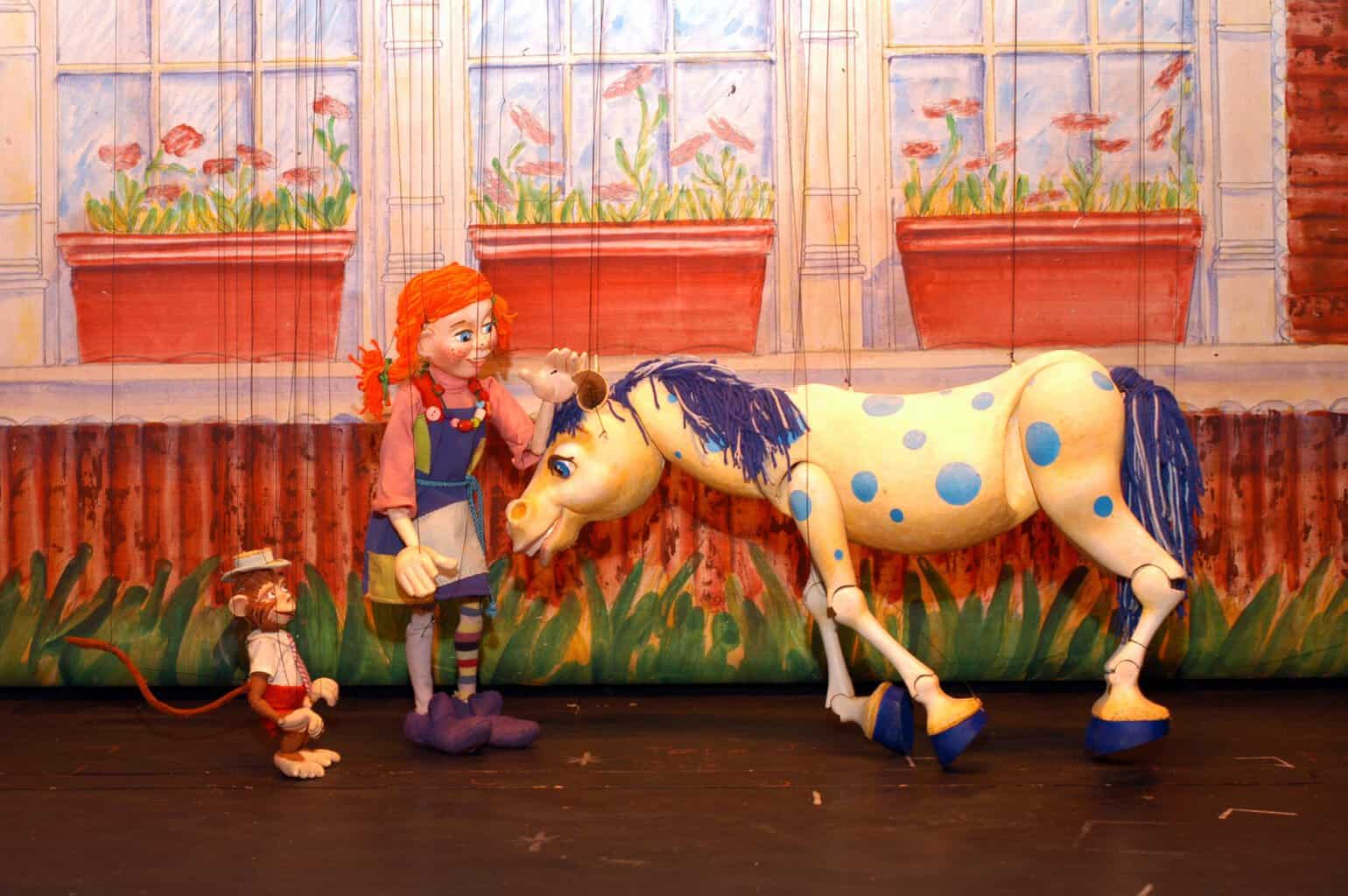 Review Pippi Longstocking at the Swedish Cottage Theater in