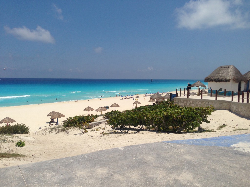 Family Guide to the Hard Rock Hotel Cancun #familytravel |The Mama Maven Blog | @themamamaven