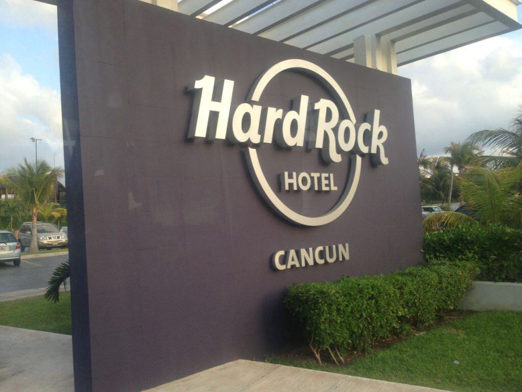 Family Guide to the Hard Rock Hotel Cancun #familytravel |The Mama Maven Blog | @themamamaven