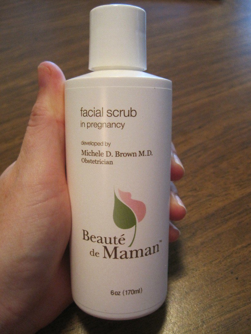 Beaute de Maman Facial Scrub