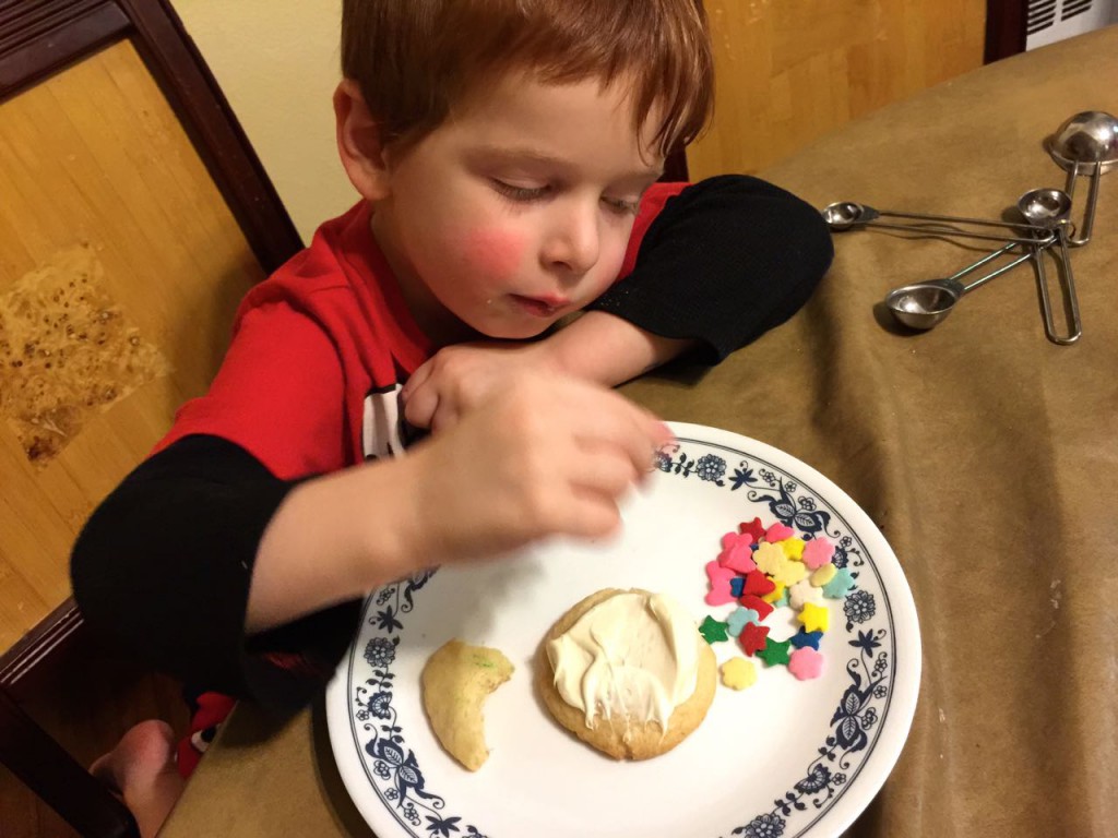 Baking with @BettyCrocker #GetYourBettyOn via @themamamaven 