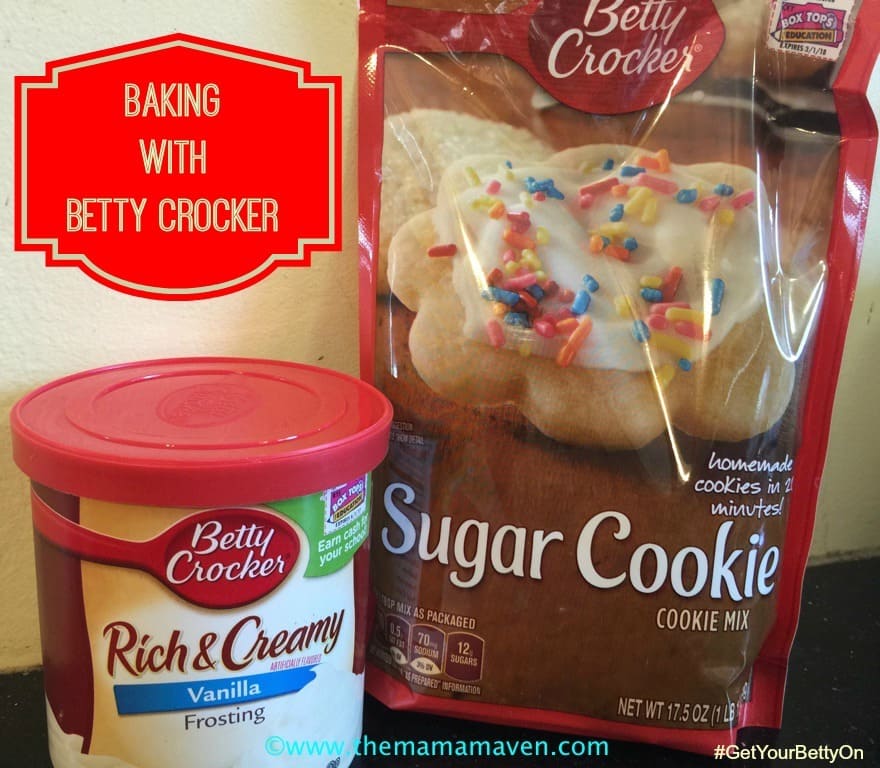 Baking Sugar Cookies with Betty Crocker | @themamamaven