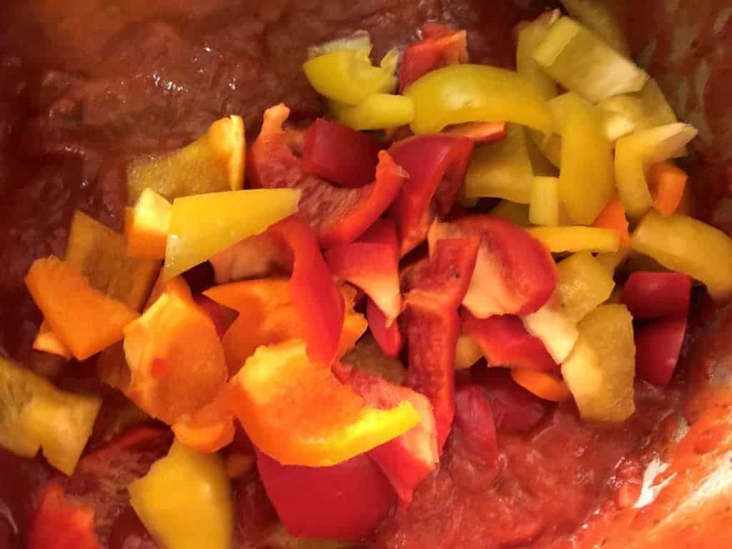 Chicken Sausage and Peppers Recipe | The Mama Maven Blog | @themamamaven