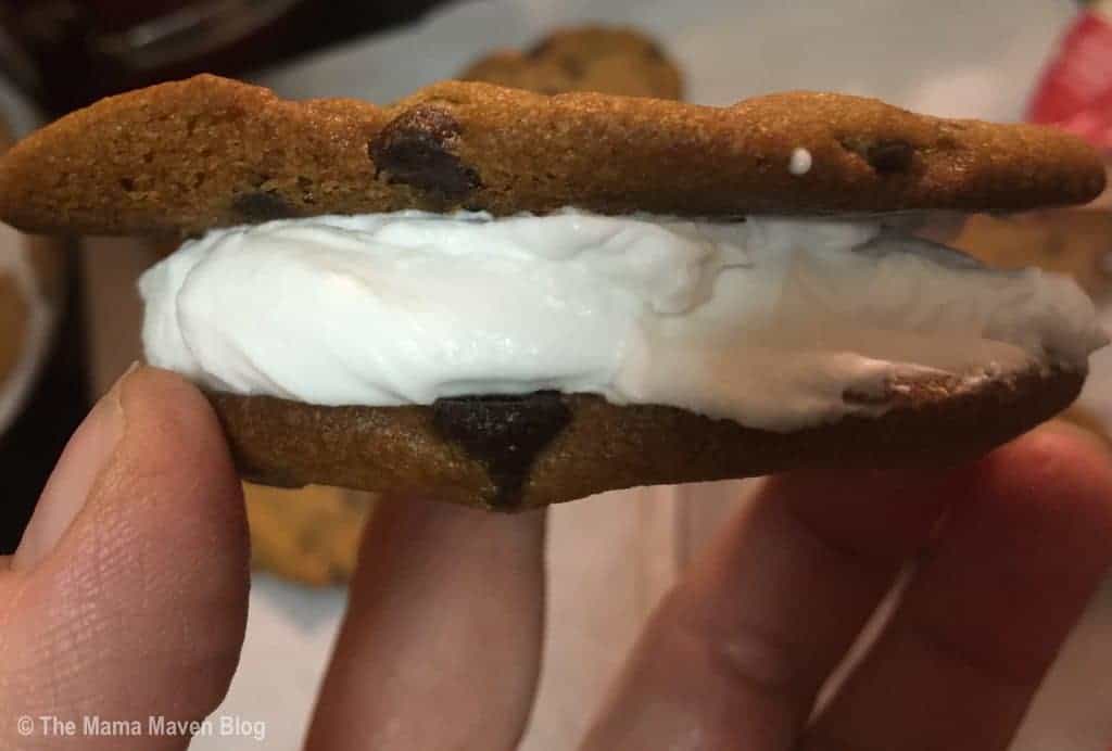 Coconut Cream Cookiewiches with Just Cookie Dough from Hampton Creek | The Mama Maven Blog | @themamamaven