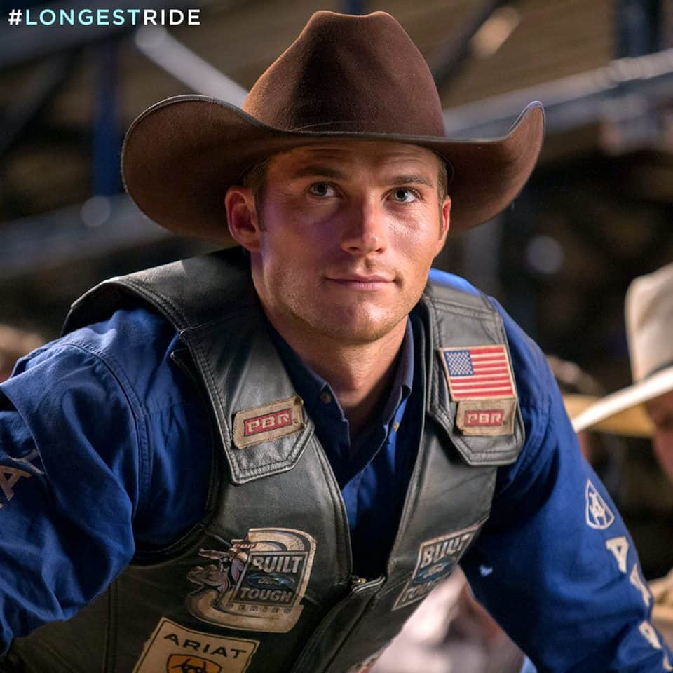 The Longest Ride Cast Event Part 1: Meeting Scott Eastwood, Nicholas Sparks, and Britt Robertson | The Mama Maven Blog #LongestRide @themamamaven