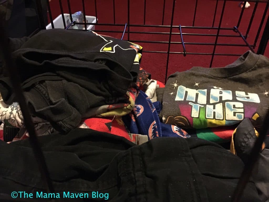 I'm #FreeToBe A Busy Mom with all free clear +  Laundry Organization Tips for Apartment Dwelling Mamas | The Mama Maven Blog 