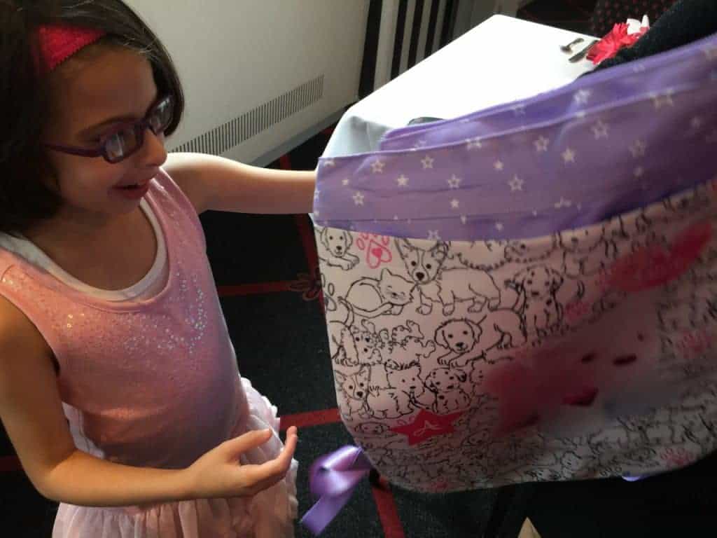 American Girl Truly Me Signature Studio Experience #TrulyMe [VIDEO] #AD @American_Girl | The Mama Maven Blog