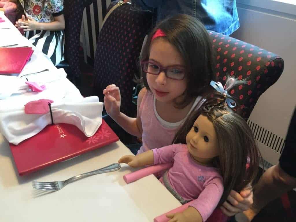 American Girl Truly Me Signature Studio Experience #TrulyMe [VIDEO] #AD @American_Girl | The Mama Maven Blog