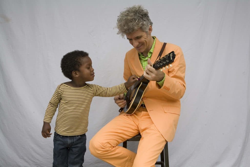 What's new at @BronxZoo for July and August? Dan Zanes performs on July 25th! #ZanesAtTheZoo #Kids #NYC