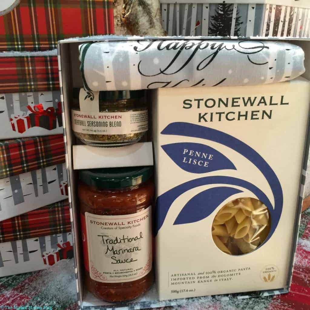 Stonewall Kitchen Review and Giveaway #MomBlogTourFF | The Mama Maven Blog #AD @StonewalKitchen