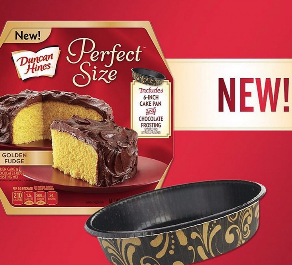 Duncan Hines Perfect Size Cake Mix Makes Any Day Better | The Mama Maven Blog @RealDuncanHines #desserts #perfectsize #GoldenFudgeCake