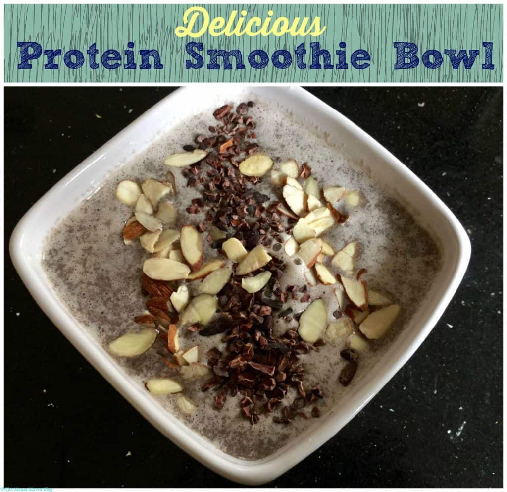 Delicious Protein Smoothie Bowl | The Mama Maven Blog #healthy 