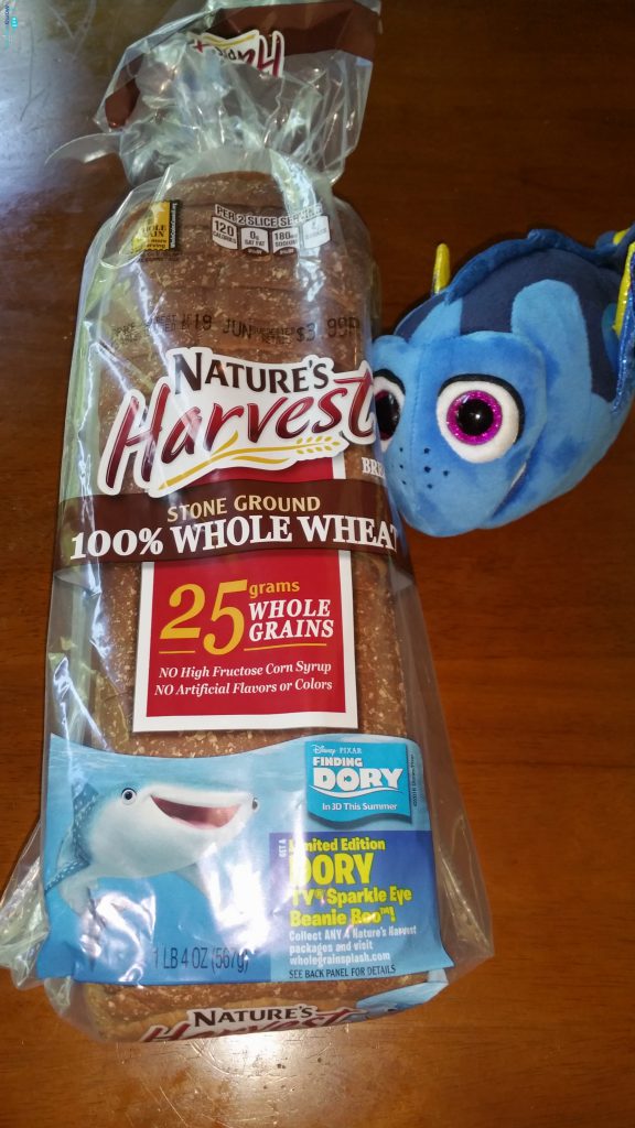 "Finding Dory" Inspired Green Caviar Sandwich with Nature's Harvest Bread | The Mama Maven Blog AD #FindingDory 