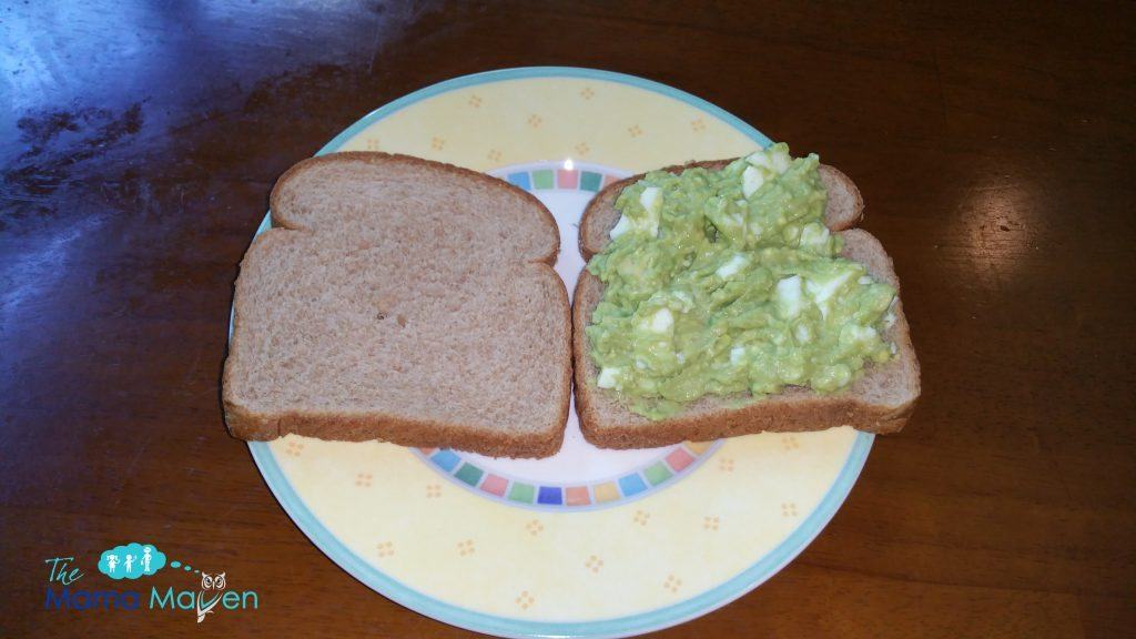 "Finding Dory" Inspired Green Caviar Sandwich with Nature's Harvest Bread | The Mama Maven Blog AD #FindingDory 