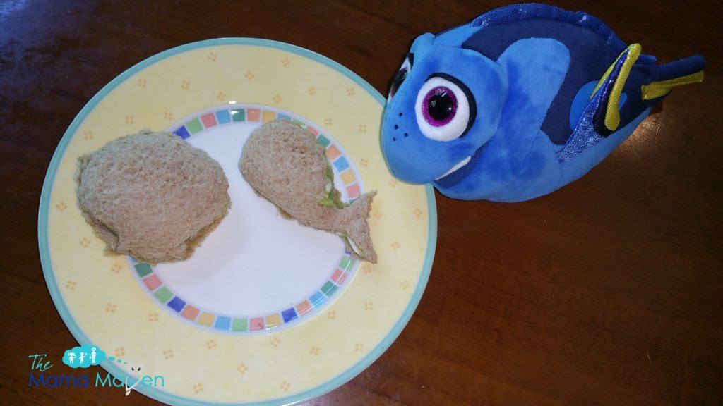 "Finding Dory" Inspired Green Caviar Sandwich with Nature's Harvest Bread | The Mama Maven Blog AD #FindingDory 