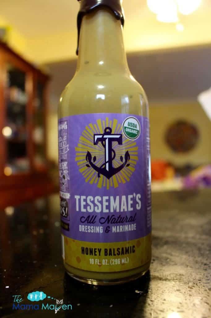 Enjoy Delicious Clean Eating with Tessemae's Dressings and Marinades #AD @Tessemaes09 #tastewhatmatters #savortheflavor | The Mama Maven Blog 