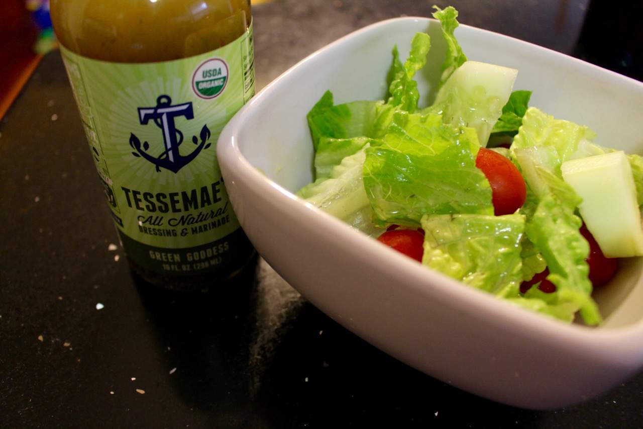 Enjoy Delicious Clean Eating with Tessemae's Dressings and Marinades