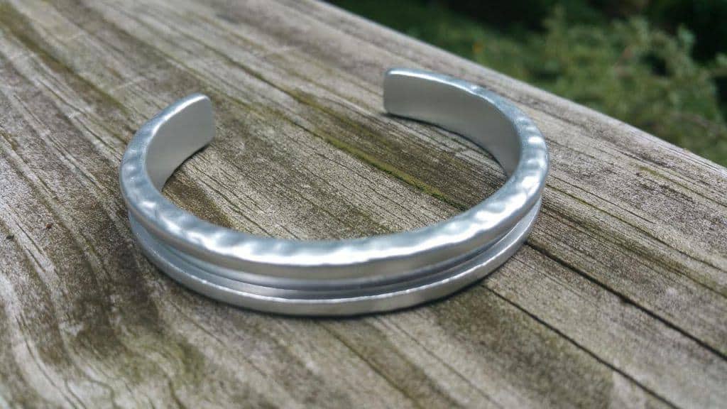 bittersweet Hair Tie Bracelet: Wear Your Hair Ties (+ Giveaway) - The Mama Maven Blog bittersweet Hair Tie Bracelet: Wear Your Hair Ties (+ Giveaway) - The Mama Maven Blog