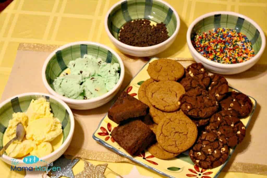 Kid-friendly Entertaining Idea: DIY Ice Cream Sandwiches #AD | The Mama Maven Blog