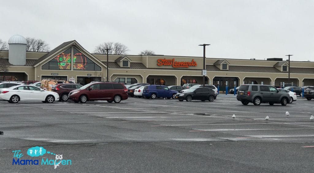 Touring Stew Leonard's in Farmingdale, NY | The Mama Maven Blog