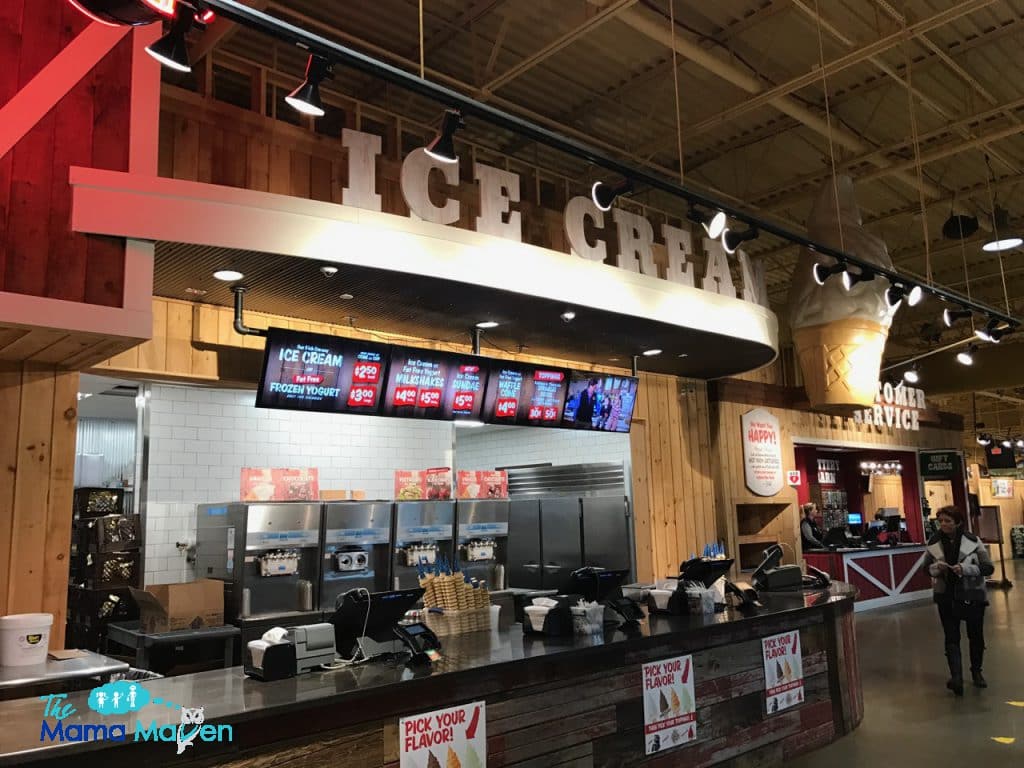 Touring Stew Leonard's in Farmingdale, NY | The Mama Maven Blog