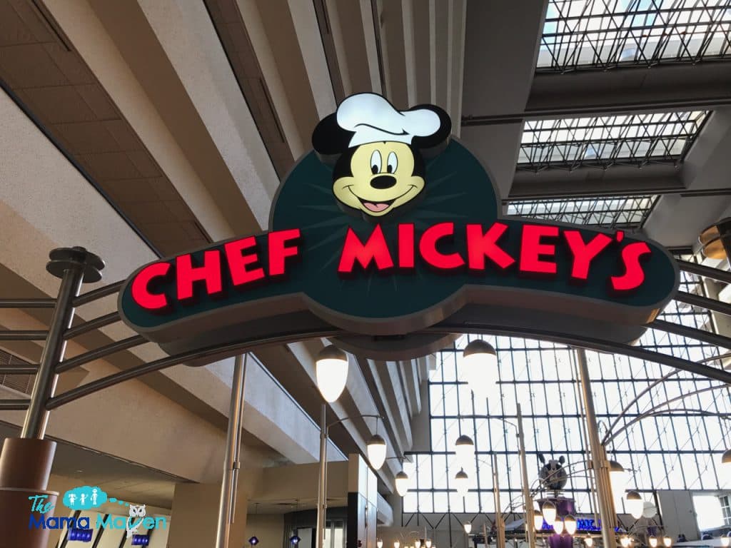Chef Mickey's Character Meal Breakfast at Disney World | The Mama Maven Blog