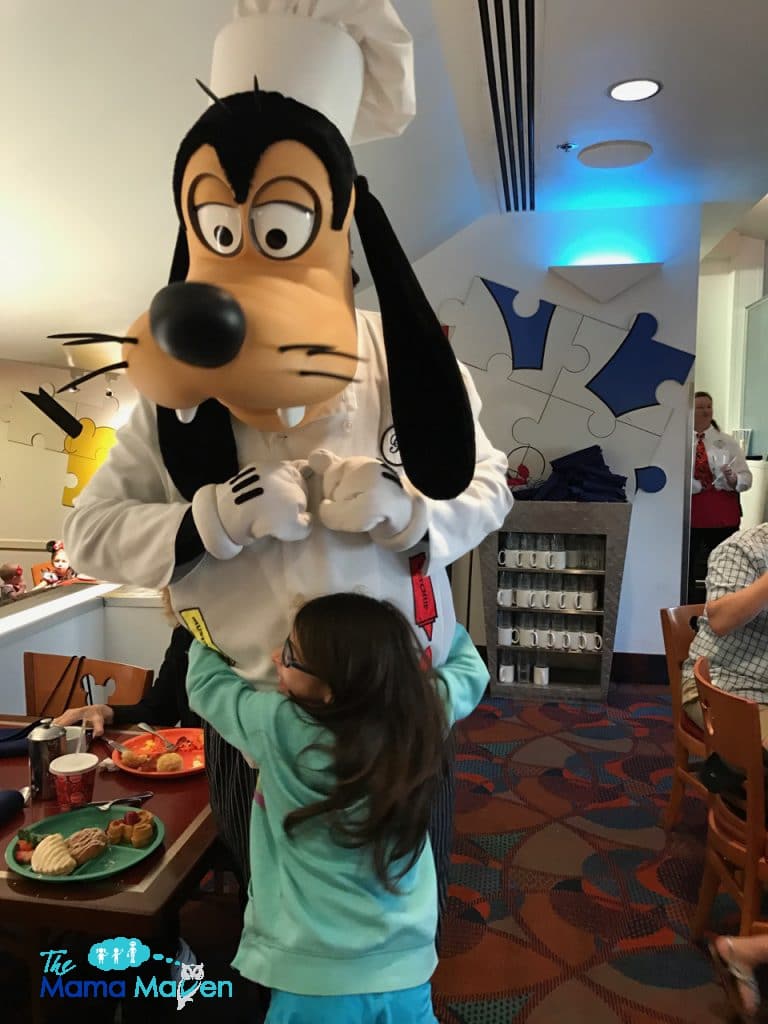 Chef Mickey's Character Meal Breakfast at Disney World | The Mama Maven Blog