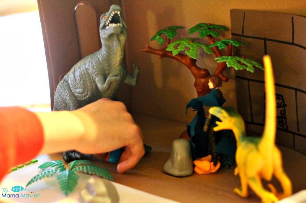 Dino Dana Premieres on Amazon Prime May 26 + Make a Dinosaur Diorama (VIDEO) #AD #DinoDana | The Mama Maven Blog