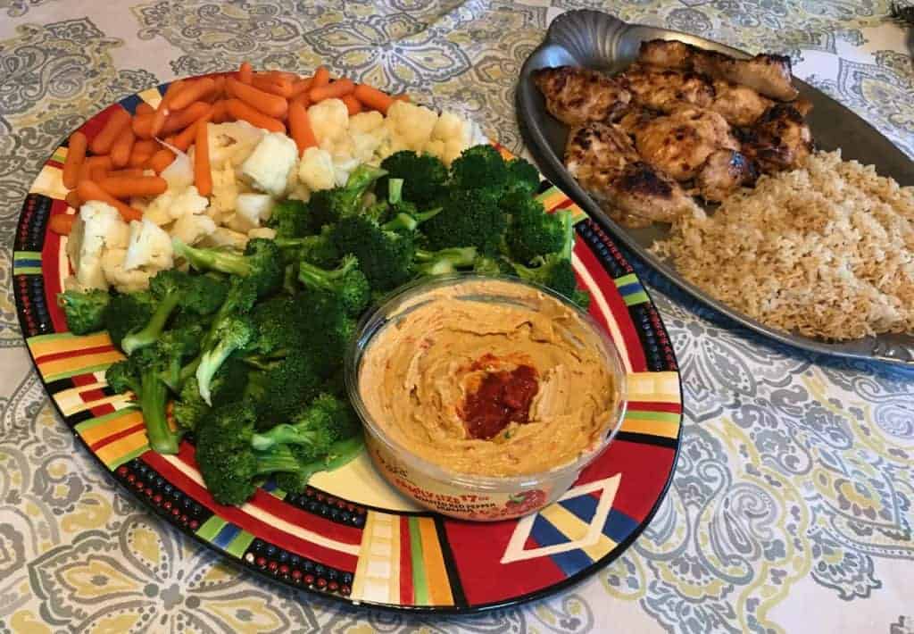 Entertaining with Sabra Hummus this Summer #AD | The Mama Maven Blog