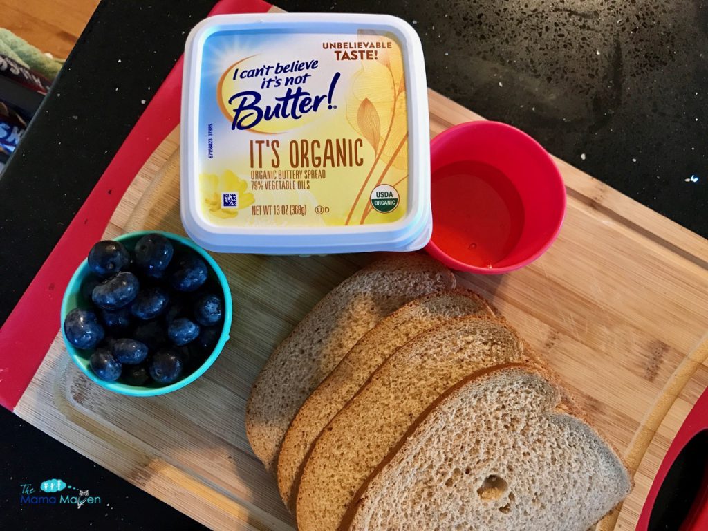  3 Delicious and Easy Breakfast Toast Recipes #AD #BelievablyOrganic #Target | The Mama Maven Blog