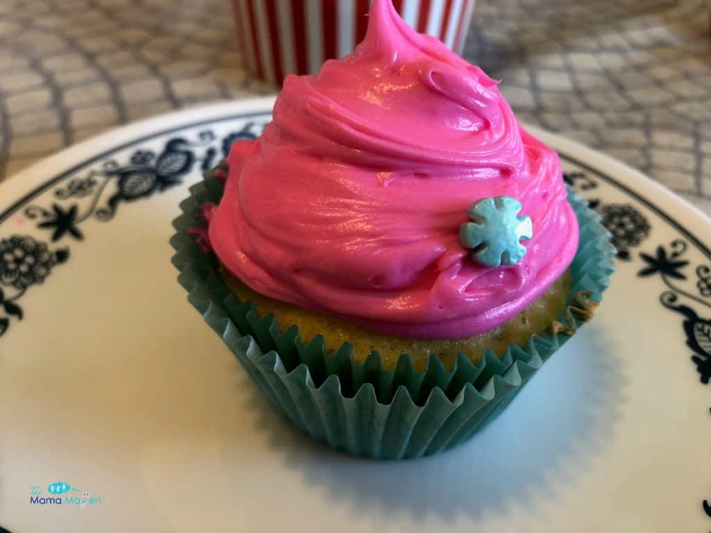 Trolls Holiday Movie DVD is Exclusively at Walmart + Easy Queen Poppy Cupcake Tutorial | The Mama Maven Blog