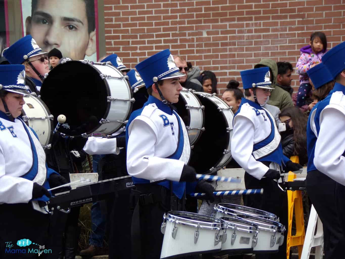 Take Photos with the Kodak PIXPRO AZ421 Camera