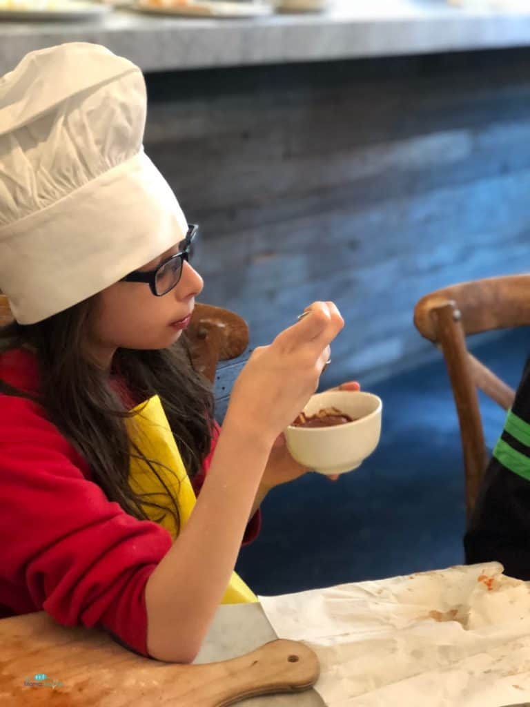 Cool NYC Kids Activity: Kids Pizza Making Classes at Rossopomodoro | The Mama Maven Blog