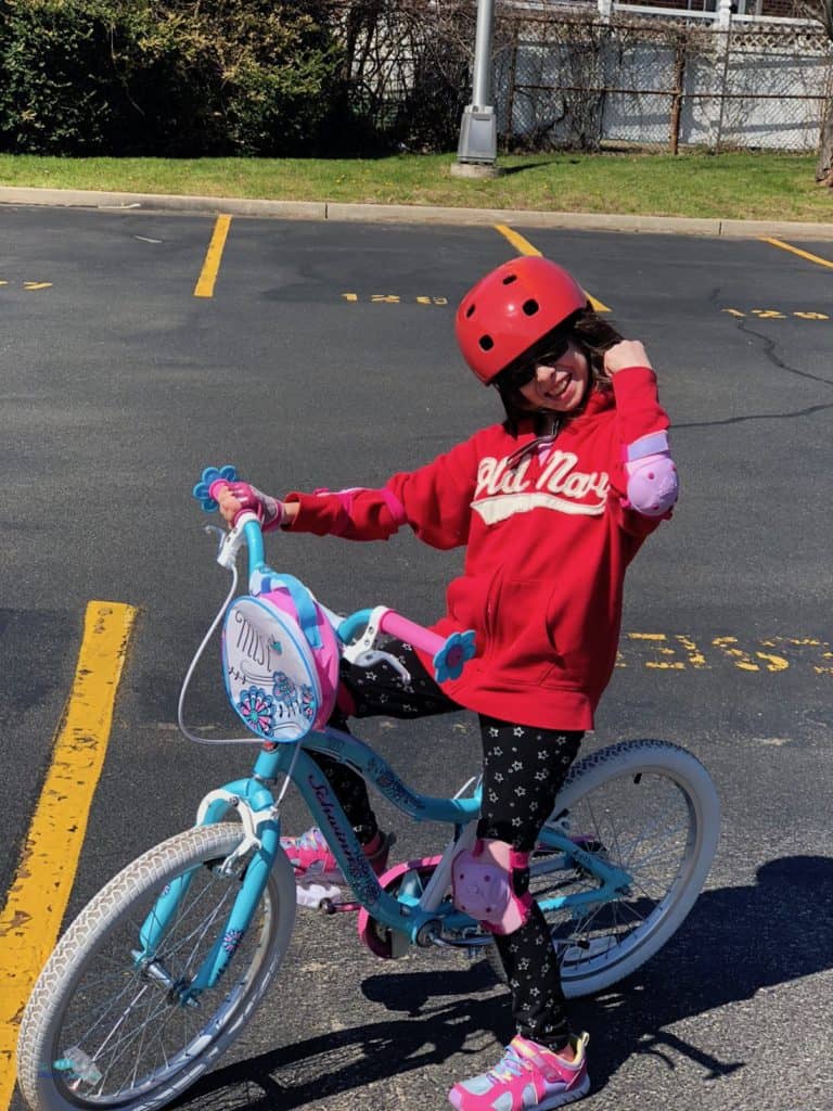 Is Your Child's Bike and Helmet the Right Size? Schwinn Family Ride Guide Can Help + Sweepstakes | The Mama Maven Blog