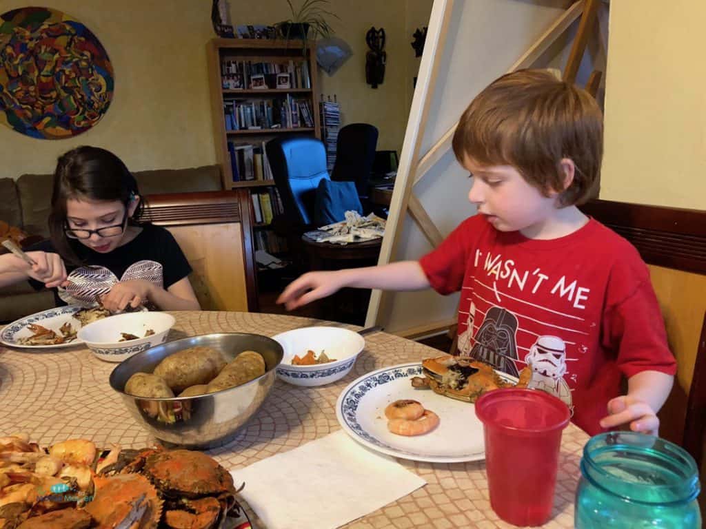 Cameron's Seafood: Delicious Maryland Crabs and Seafood Right to Your Door ( + giveaway and discount code) | The Mama Maven Blog