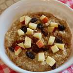 Easy Instant Pot Apple Cinnamon Steel Cut Oatmeal | The Mama Maven Blog