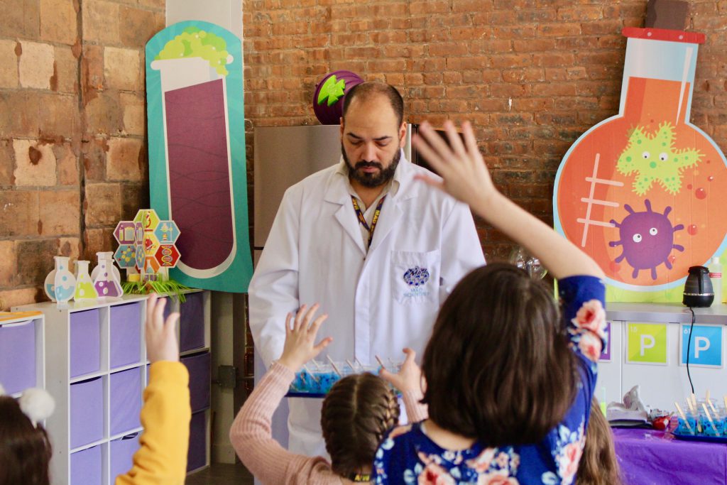 Mad Scientist STEM Birthday Party with Mad Science of NYC and Westchester | The Mama Maven Blog