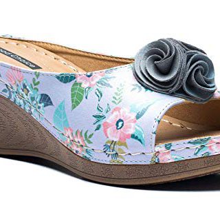 Refresh Your Shoe Collection this Spring: 8 Pairs of Shoes You'll Love! | The Mama Maven Blog