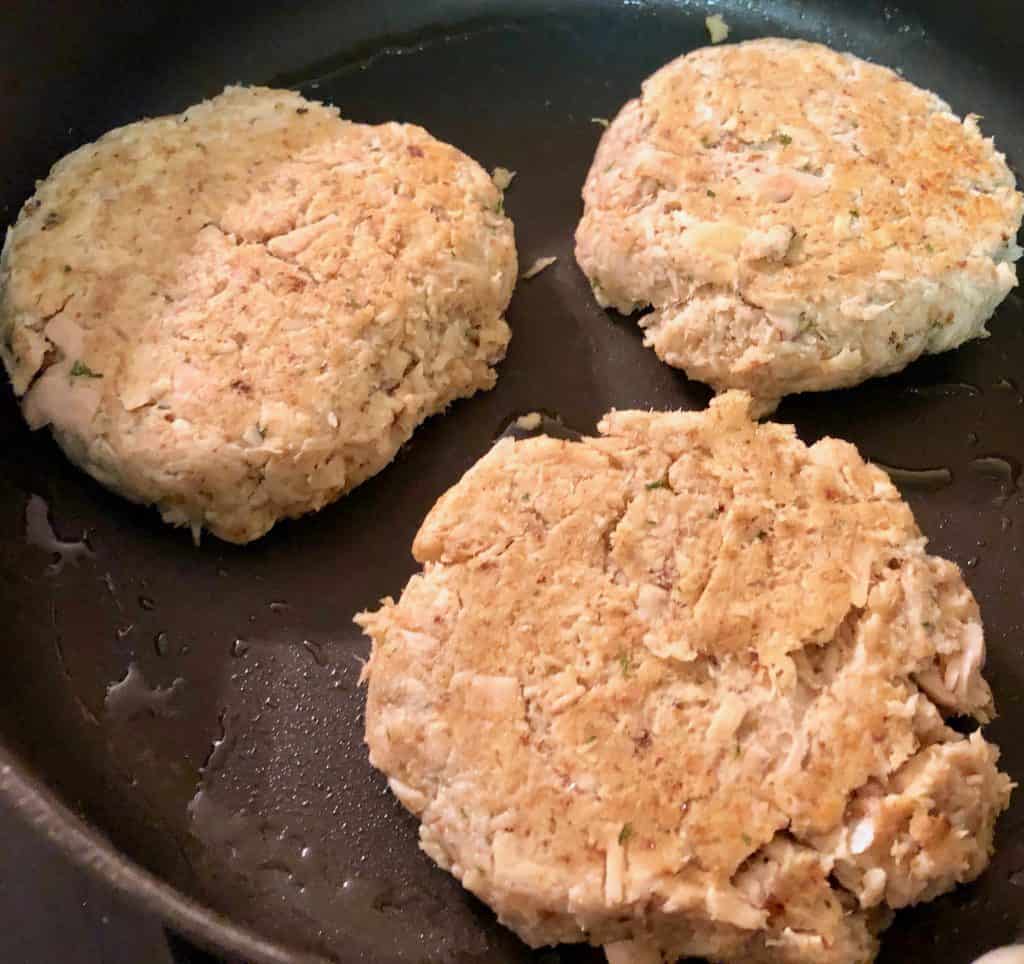 3 Ingredient Tuna Burgers With Sweet and Sour Sauce That Are Kid-Approved! | The Mama Maven Blog