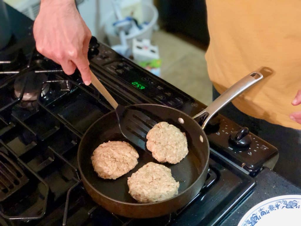 3 Ingredient Tuna Burgers With Sweet and Sour Sauce That Are Kid-Approved! | The Mama Maven Blog