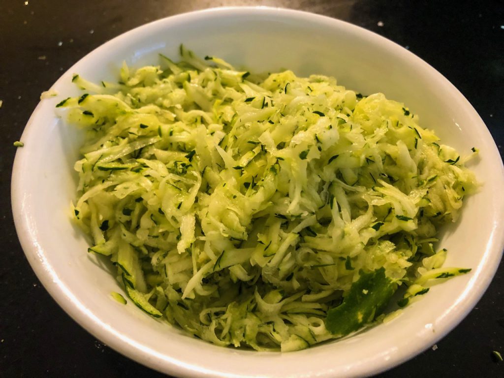 Why SPLENDA is My Go-To Sweetener + 3 WW Smart Points Zucchini Bread Recipe | The Mama Maven Blog