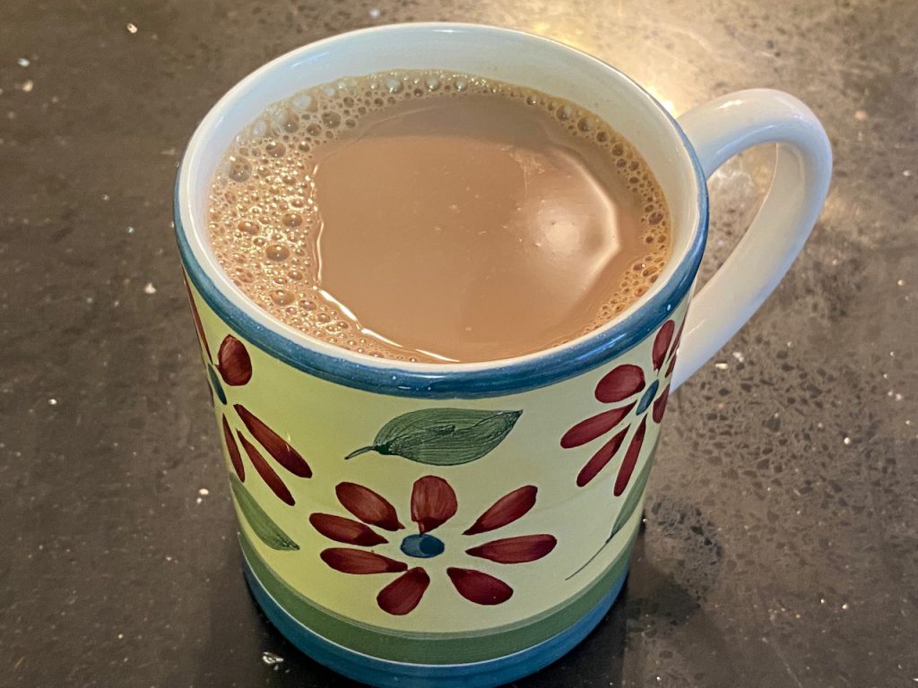 Delicious Sugar Free Hot Cocoa with Cinnamon | The Mama Maven Blog
