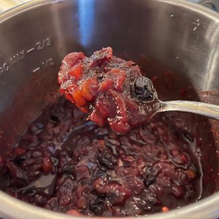 Easy Instant Pot Cranberry Sauce