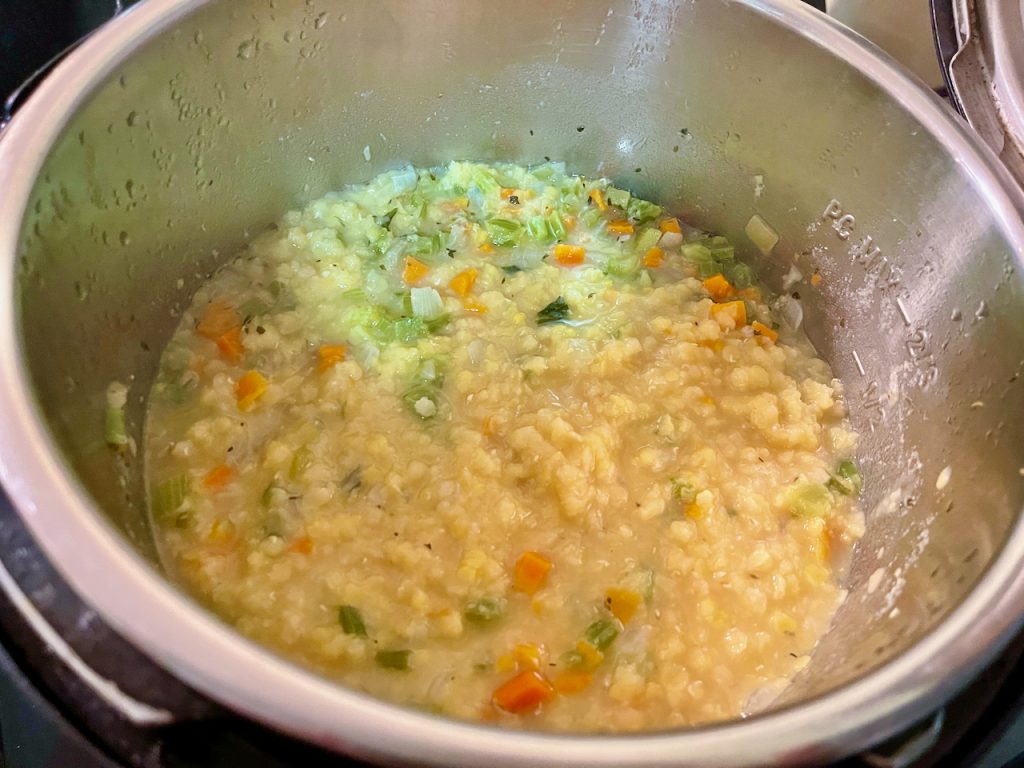 instant pot lentil soup being cooked