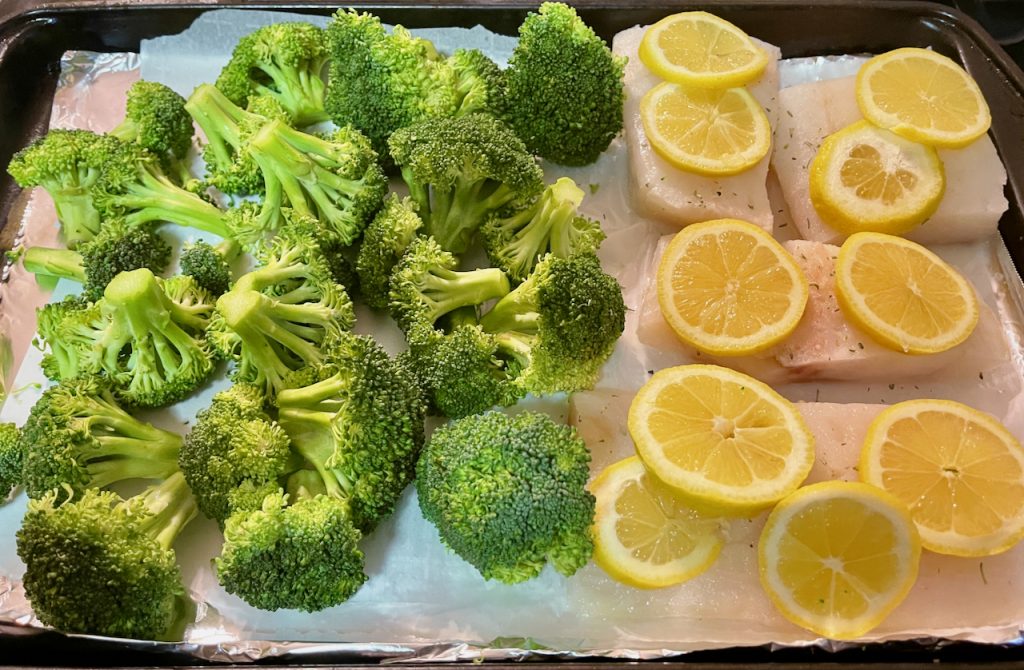 Broccoli and lemon cod