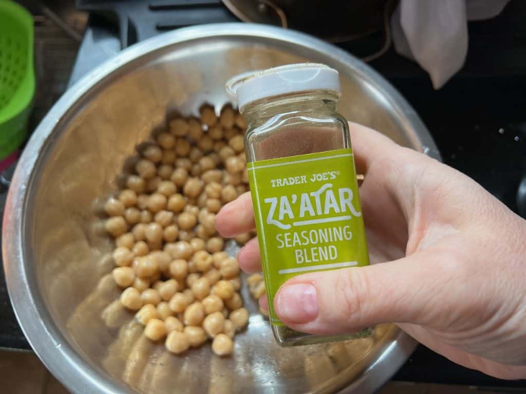 Adding za'atar to chick peas