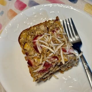Strawberry Peach Baked Oatmeal